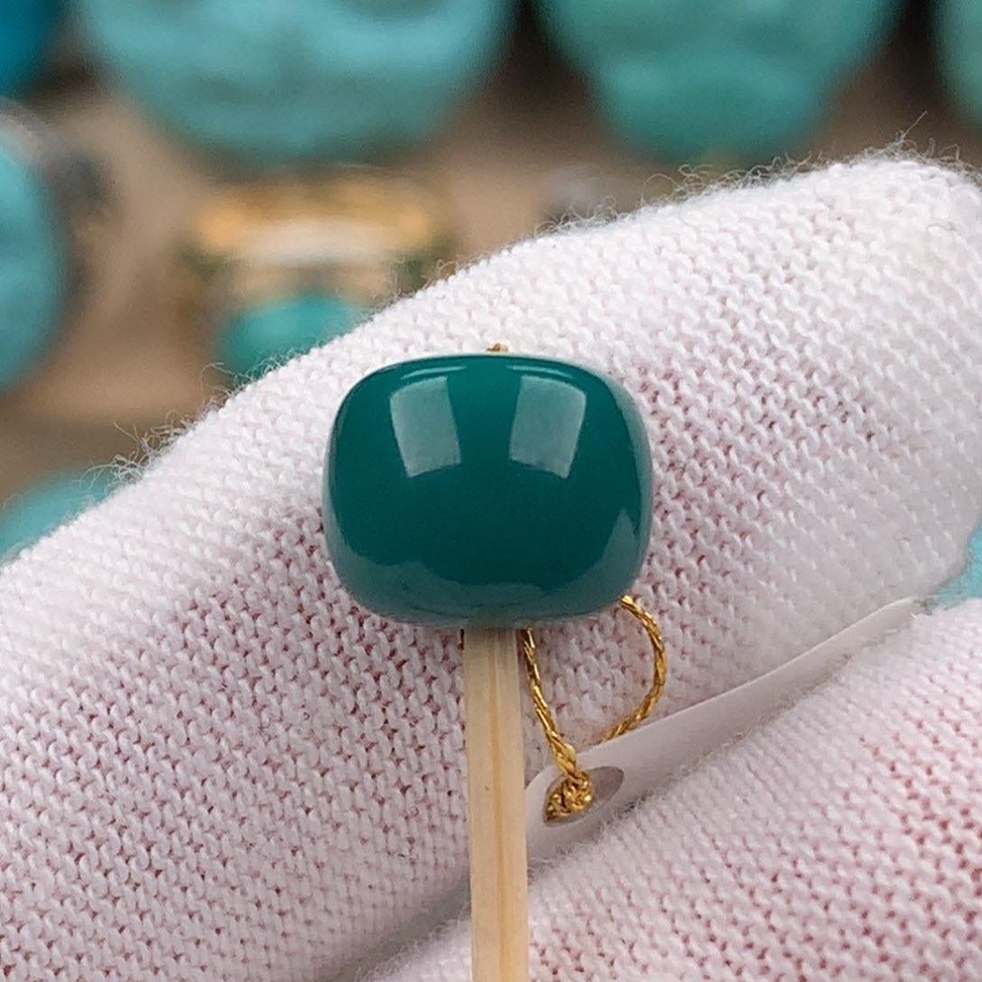 绿松石配饰未镶嵌卡10*8.3