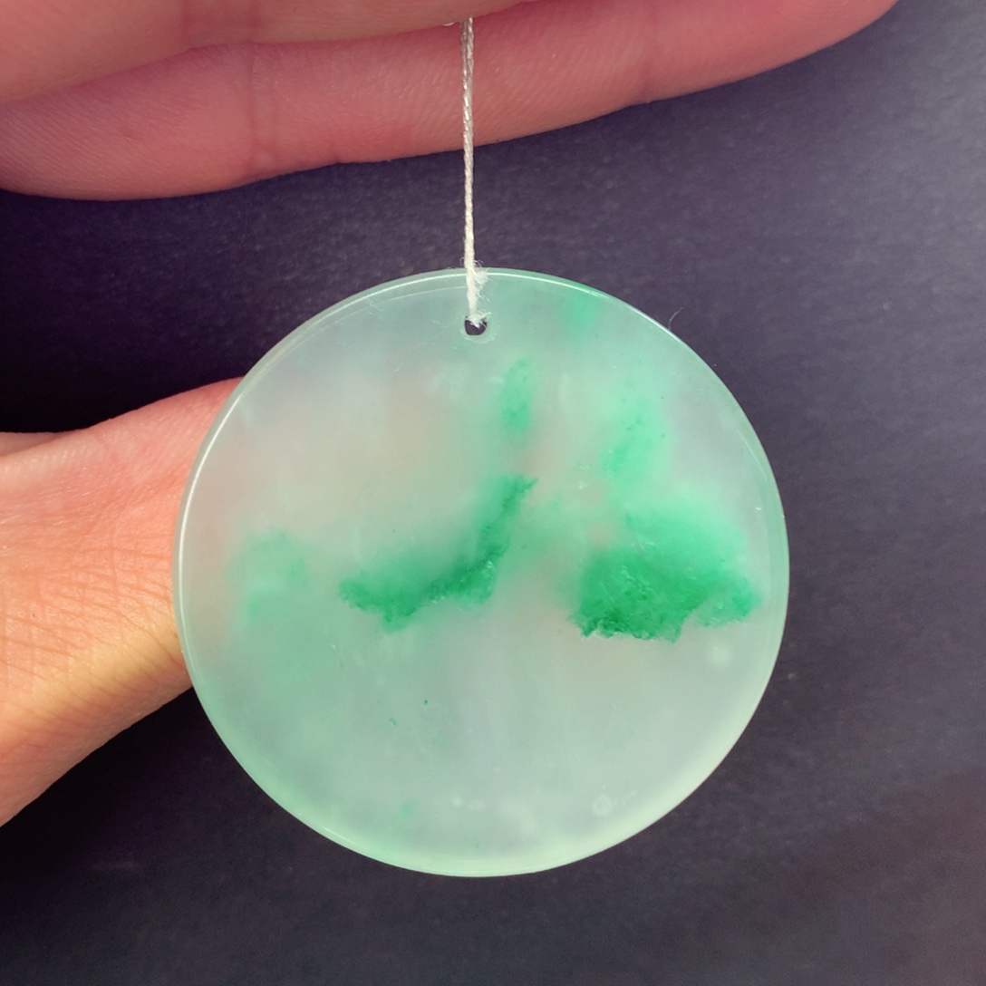 石英质玉未镶嵌颈饰