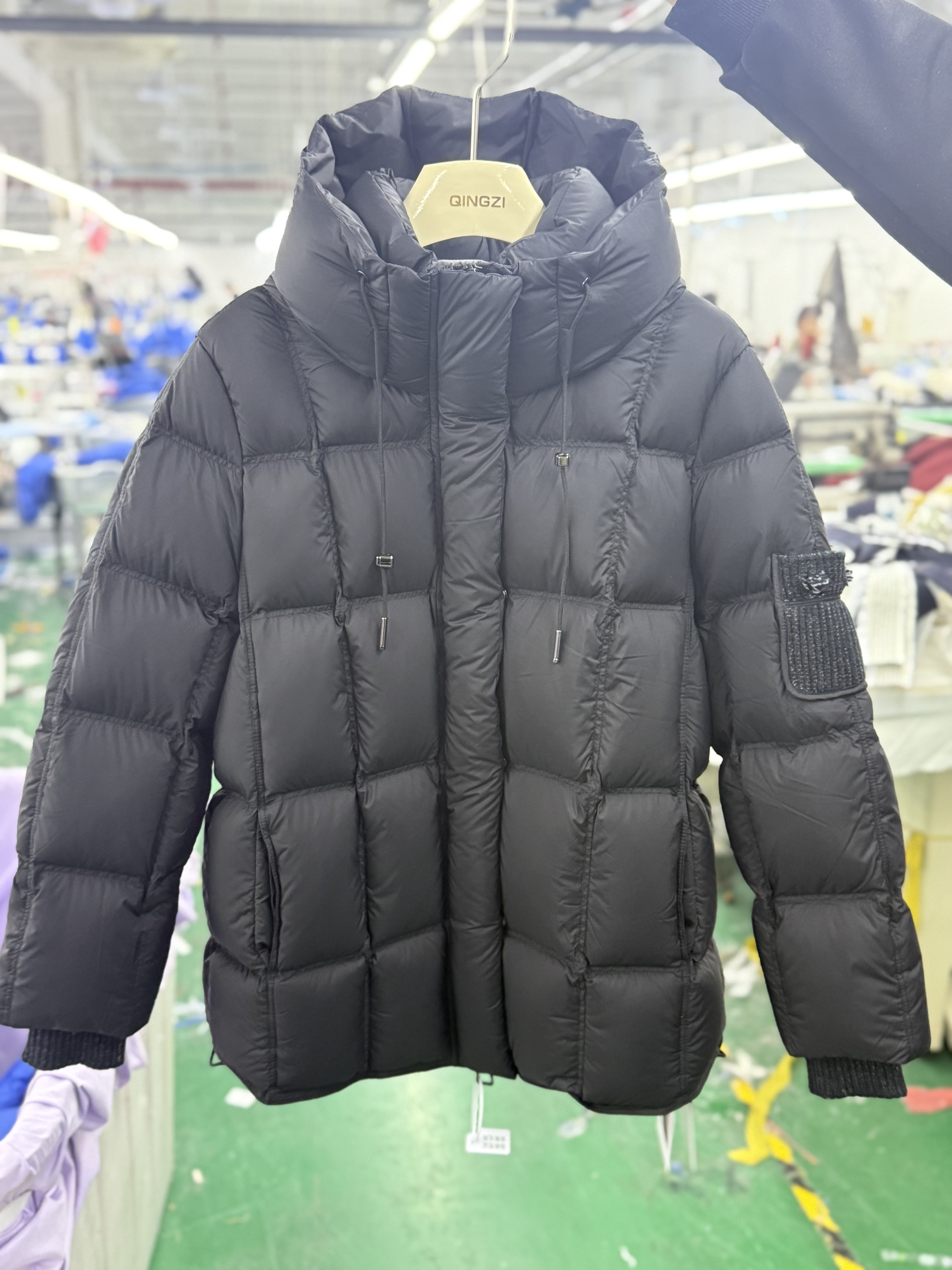 95鹅中国风中长款优等品女连帽羽绒服立领加厚冬季休闲2528