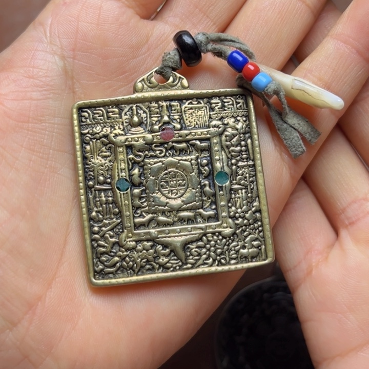 手工艺品琉璃祎**舍喜欢的朋友