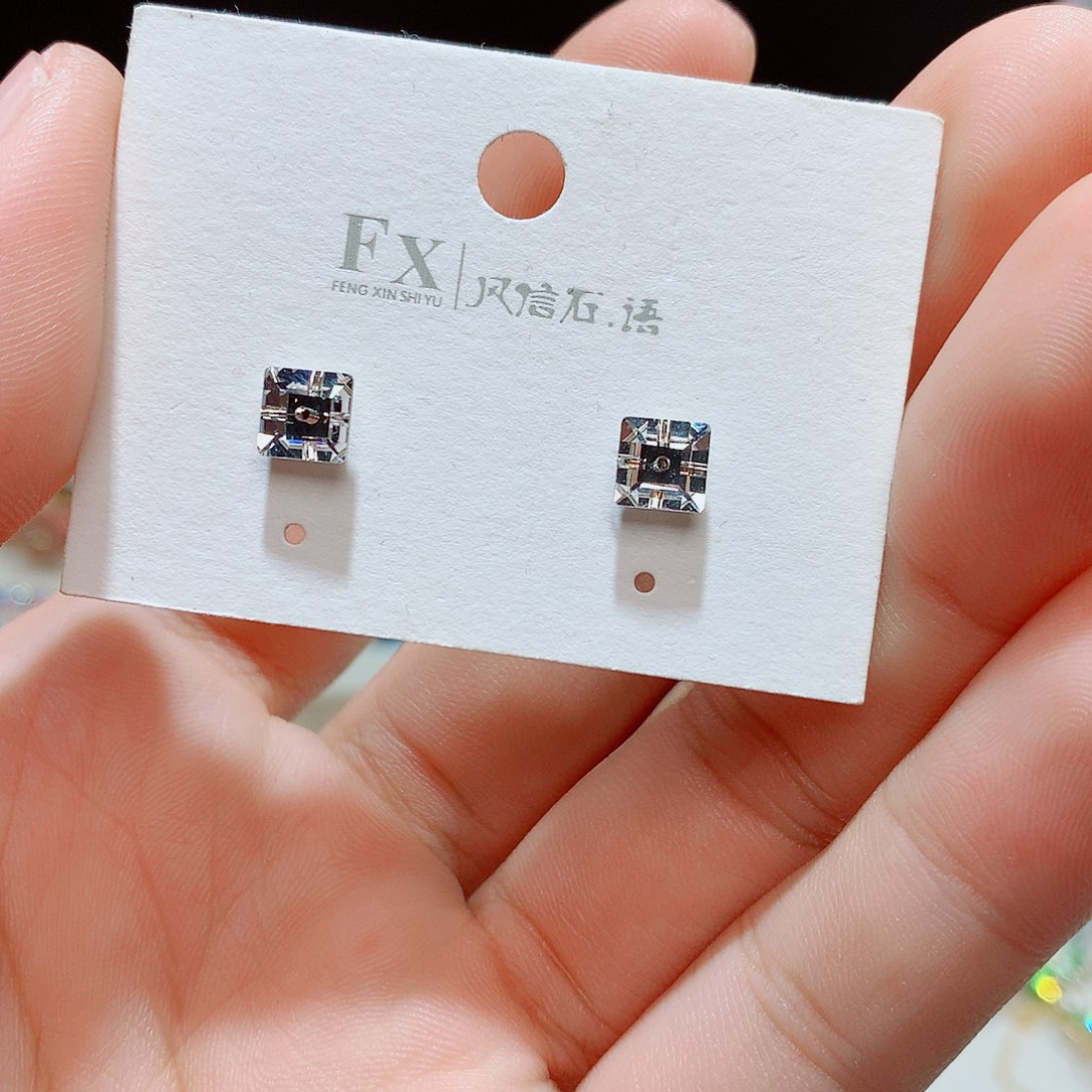 皮质铁合金发饰和