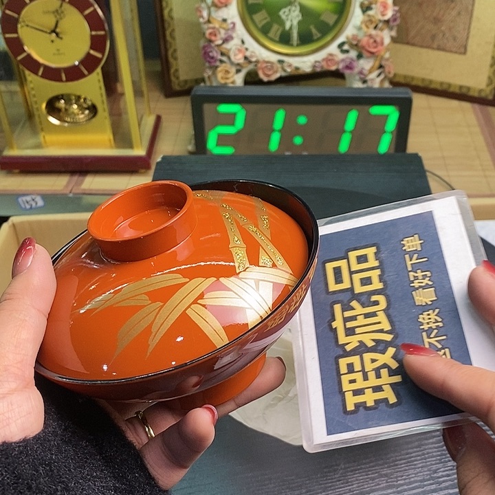 摆件有微瑕有微瑕