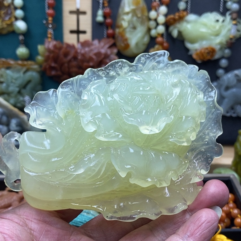 【闪购商品】蛇纹石玉摆件未镶嵌