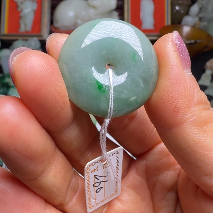 翡翠未镶嵌颈饰翡翠挂件时尚百搭