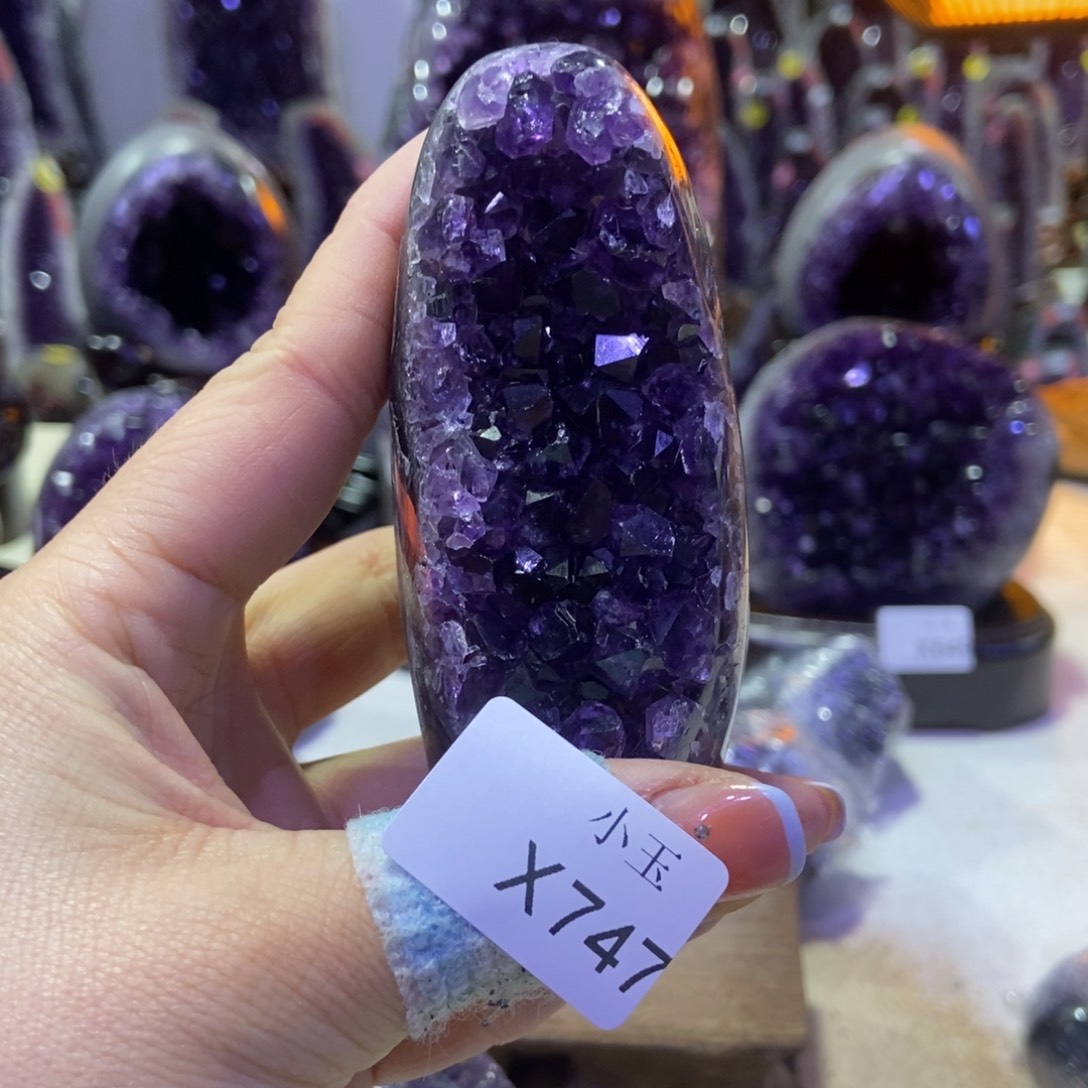 水晶摆件未镶嵌摆件