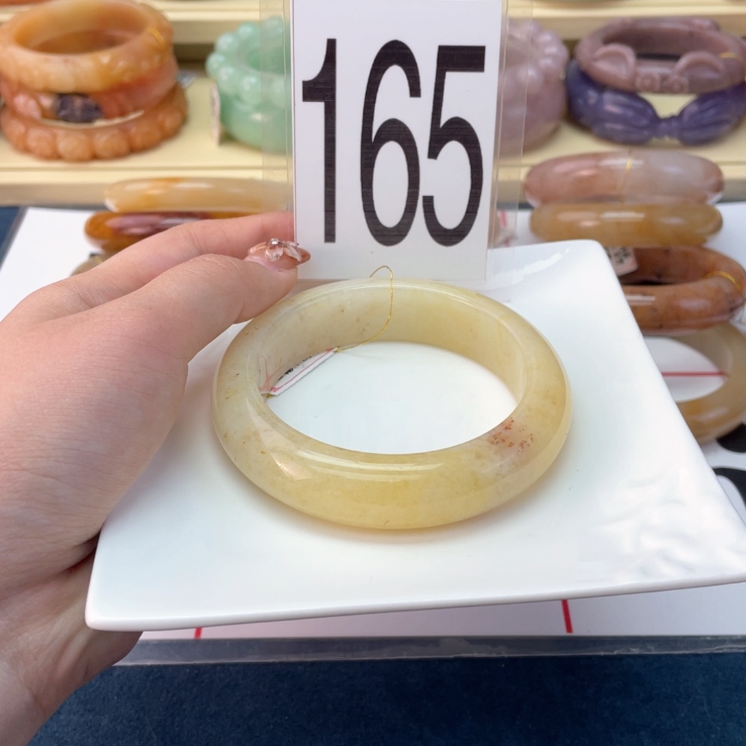 石英质玉未镶嵌手镯