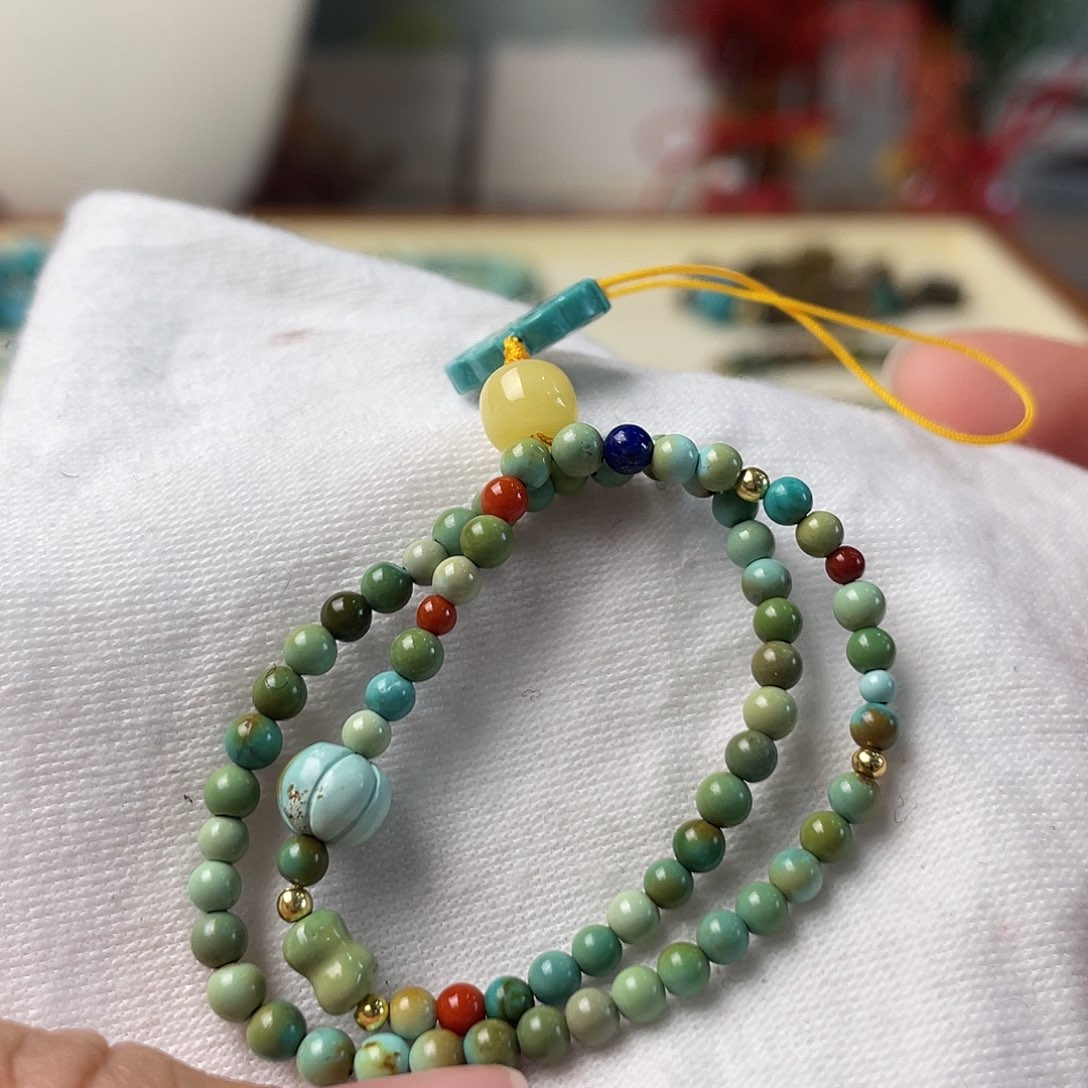 绿松石未镶嵌配饰