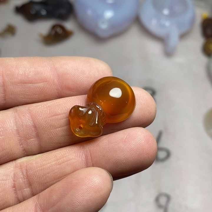 未镶嵌玛瑙/玉髓珠宝奇石