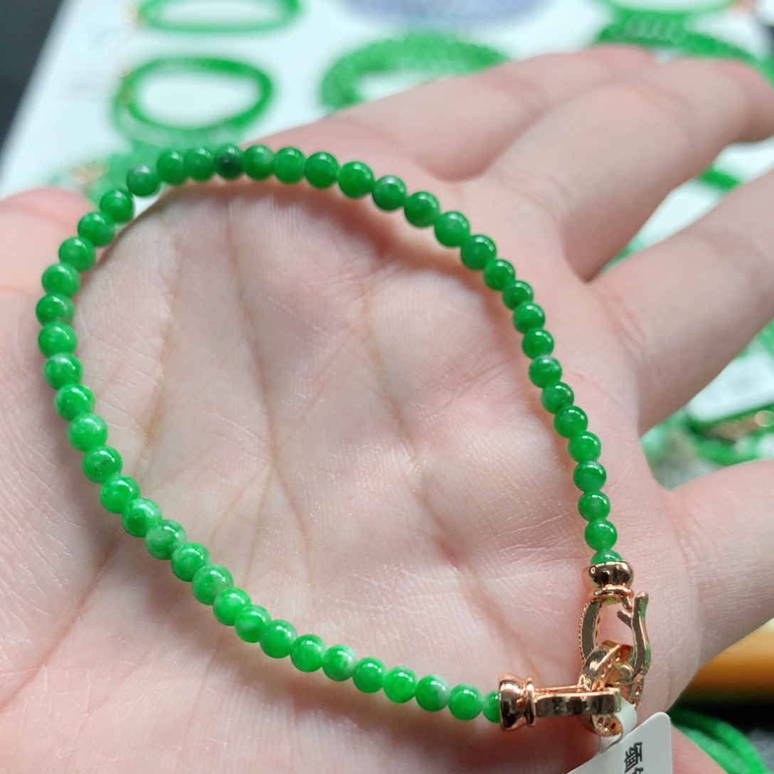 翡翠未镶嵌手链翡翠