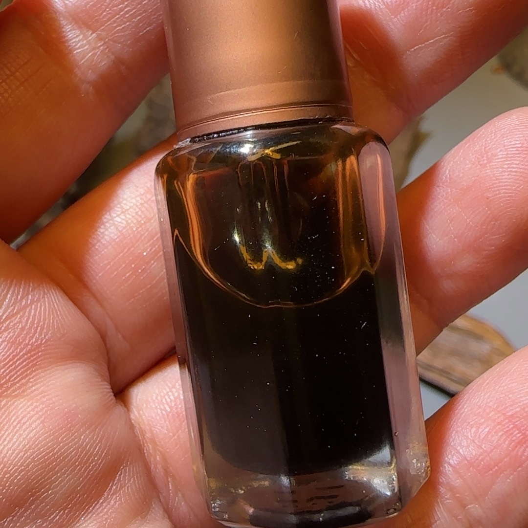 沉香精油沉香海南黑奇精油5克