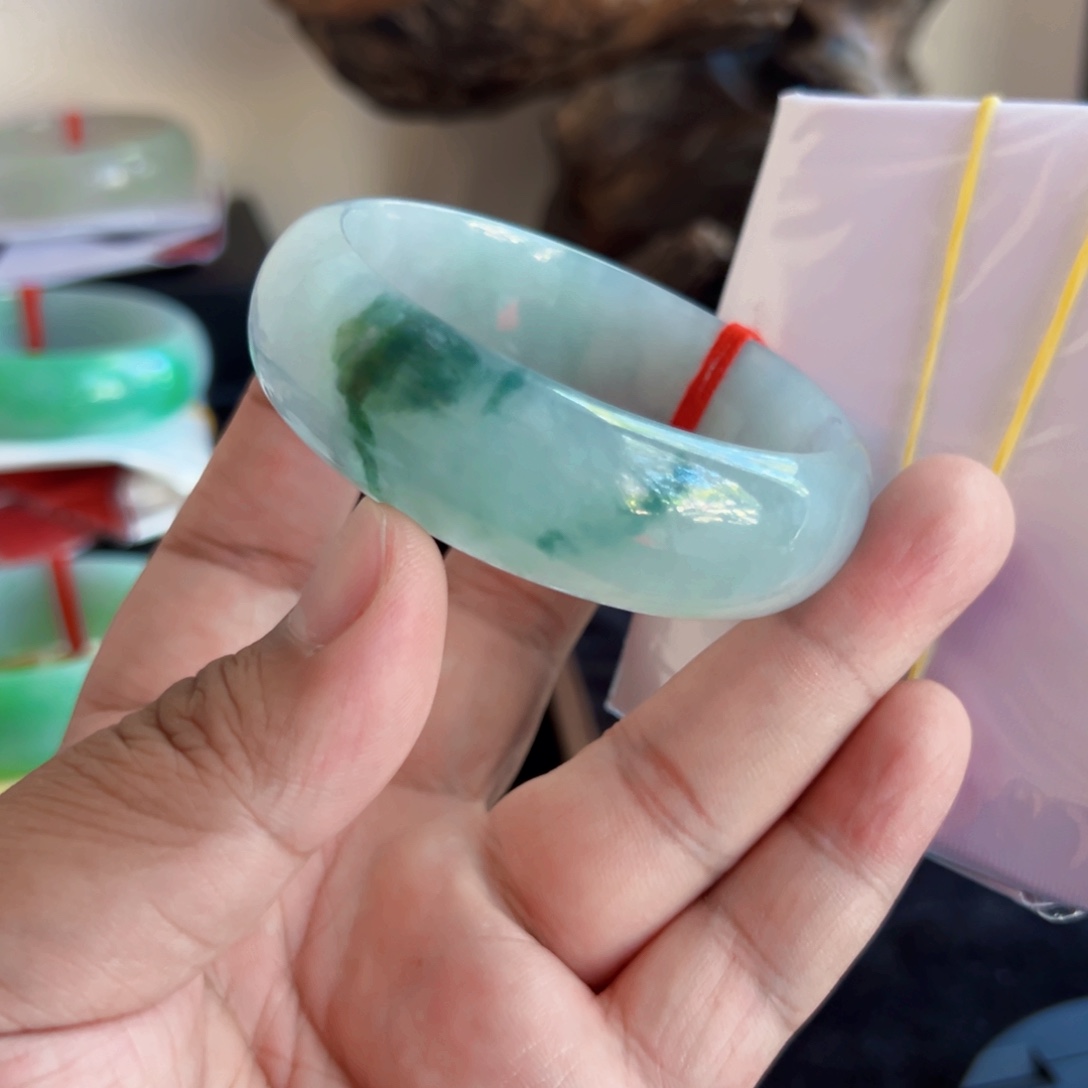 翡翠未镶嵌手镯圈口57/58