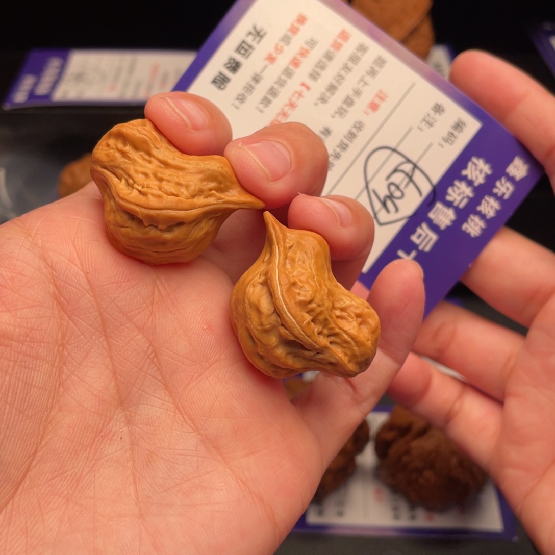 把件文玩核桃小鸟