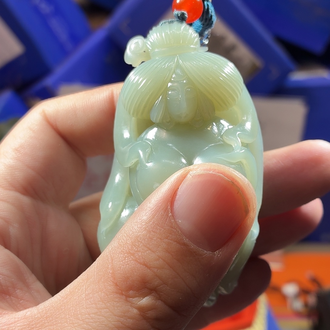 和田玉（糖玉）未镶嵌颈饰