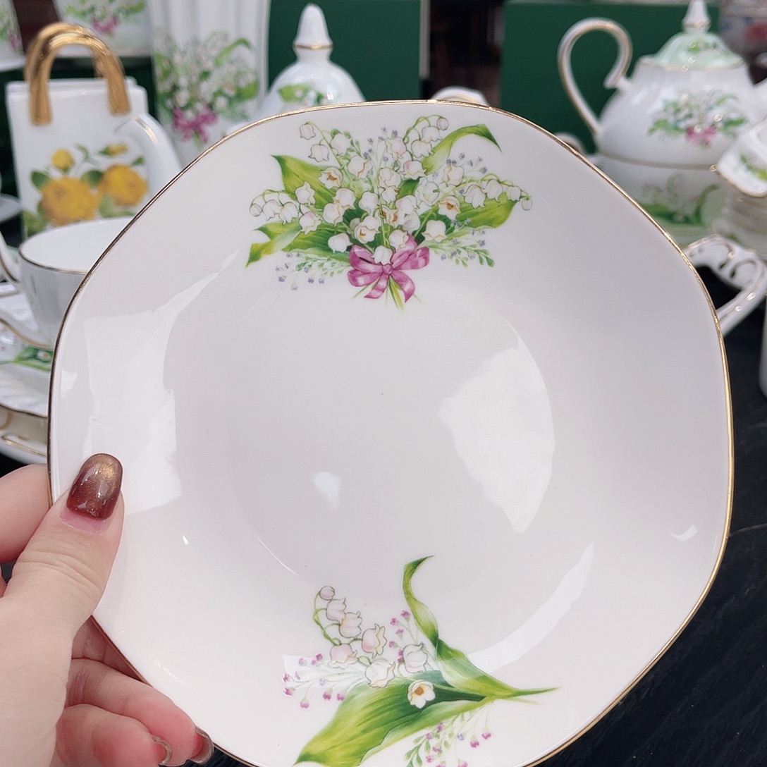 骨瓷两个6寸/////////////