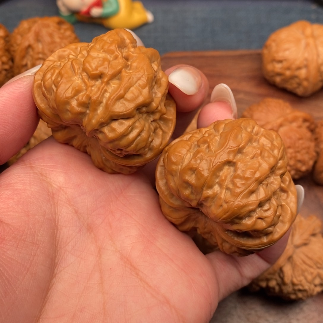 文玩核桃把件延庆，肌肉蛙44，精配