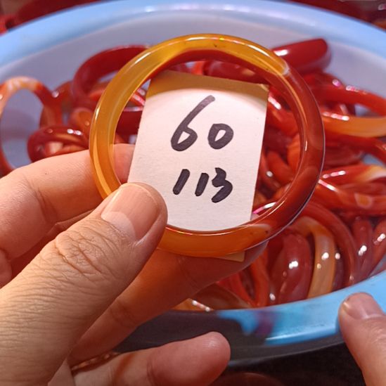 玛瑙/玉髓未镶嵌手镯