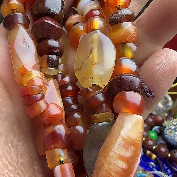 白玉菩提吊坠?**夏精品