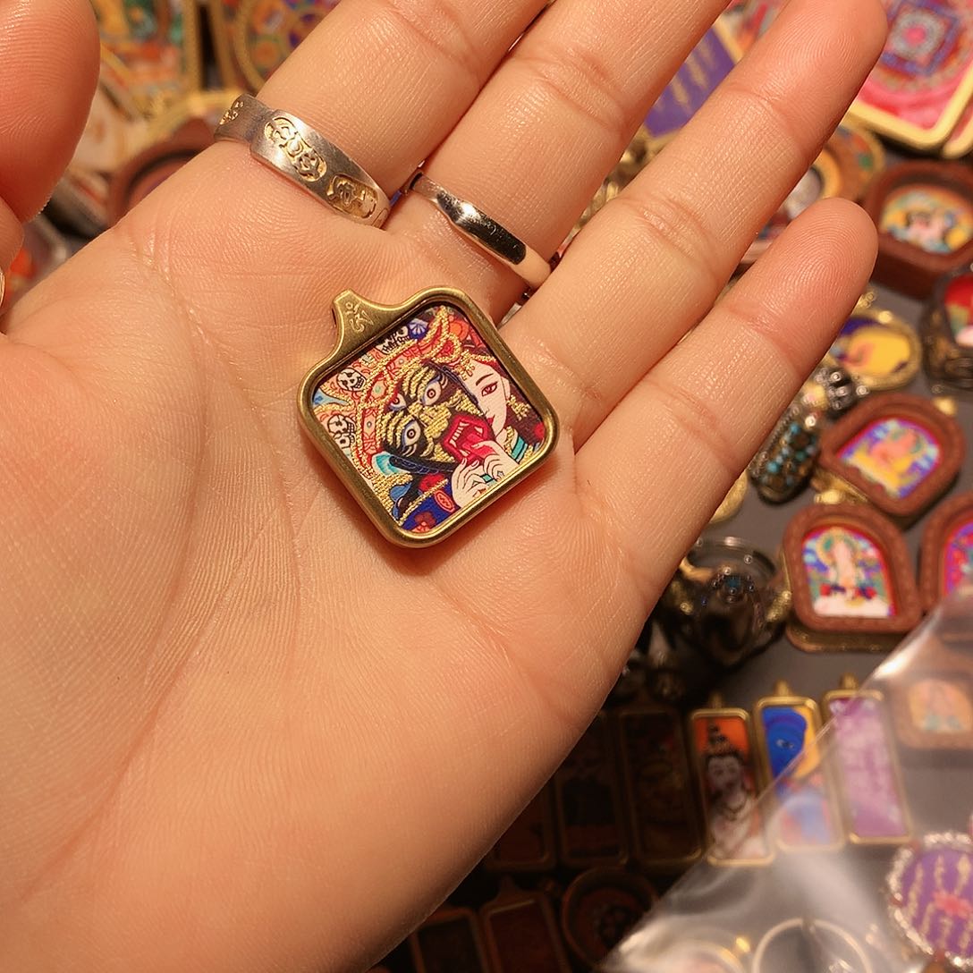 【闪购商品】风车木（黑檀木）向*?