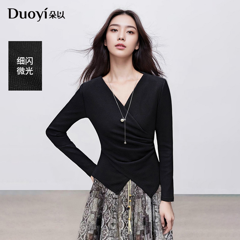 朵以2025秋季新款气质不规则细闪修身收腰长袖针织衫40VQ348290