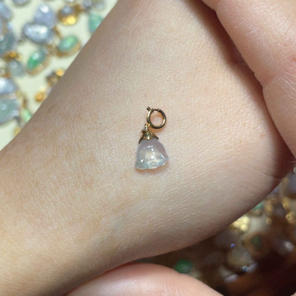 【闪购商品】翡翠吊坠(不含链)18K金镶嵌