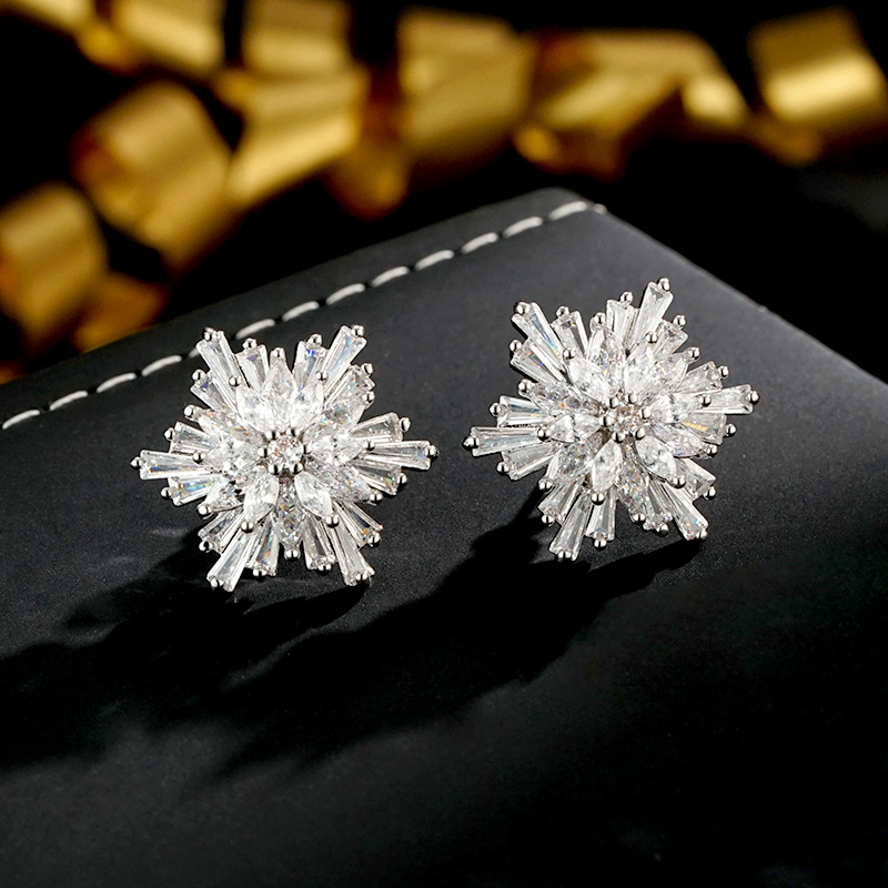 铜合金锆石耳饰铜合金锆石耳夹耳饰季阿玛施锆石耳钉耳环耳饰品