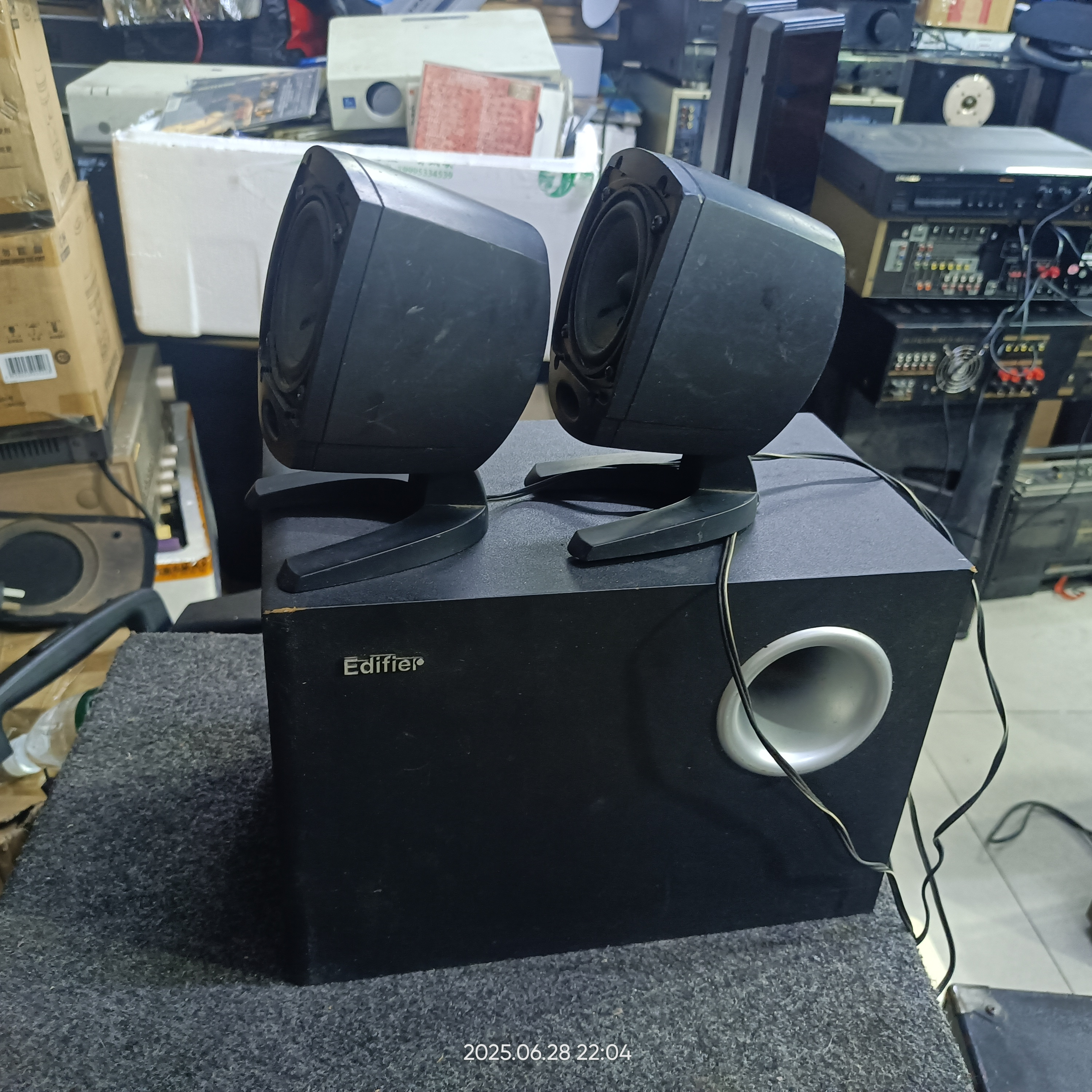 9新  漫步者 低音炮组合