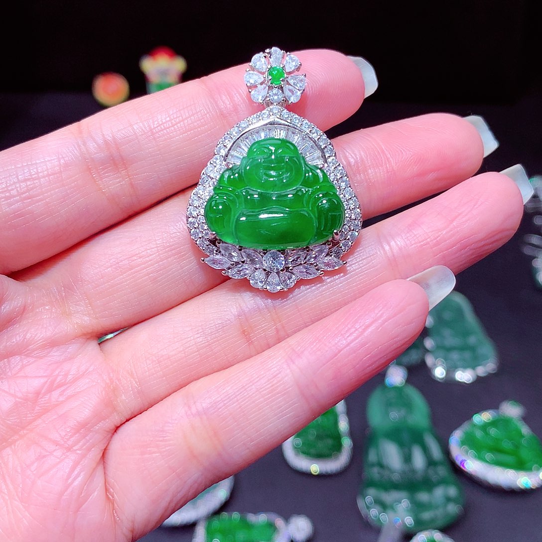 【闪购商品】翡翠吊坠(不含链)未镶嵌