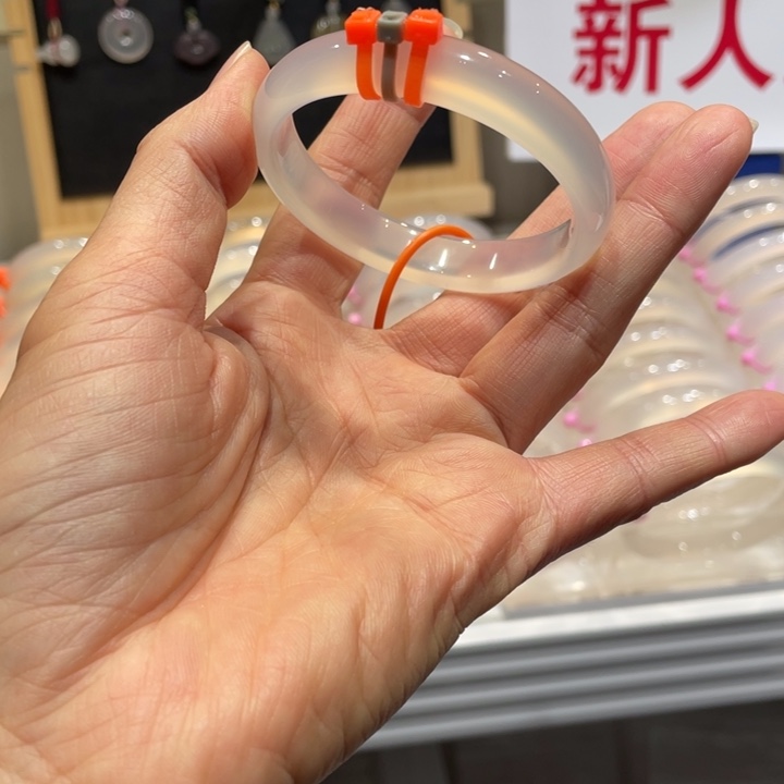 ***玛瑙/玉髓未镶嵌手镯@定向灰冰@【51+】