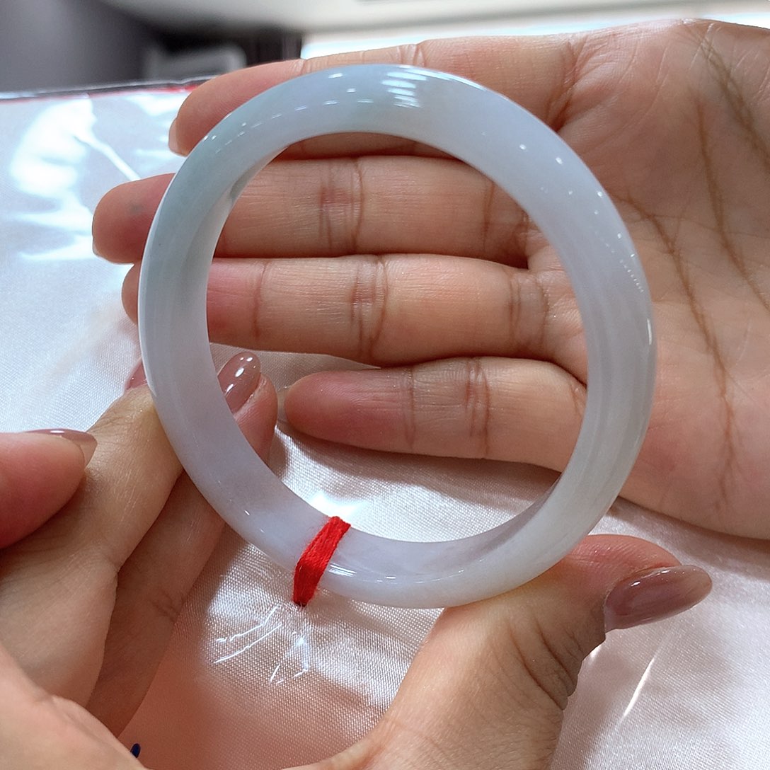 翡翠未镶嵌手镯买断