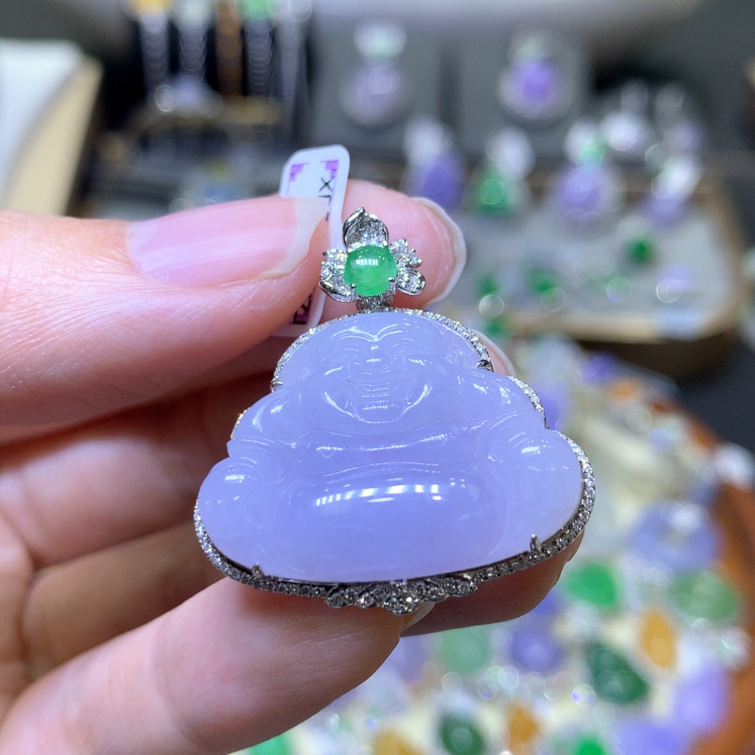 【闪购商品】翡翠颈饰18K金镶嵌翡翠吊坠项链