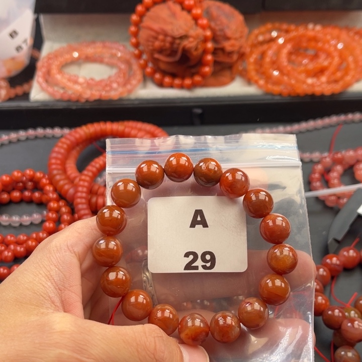 南红玛瑙未镶嵌多样性发货默认微瑕称重11mm