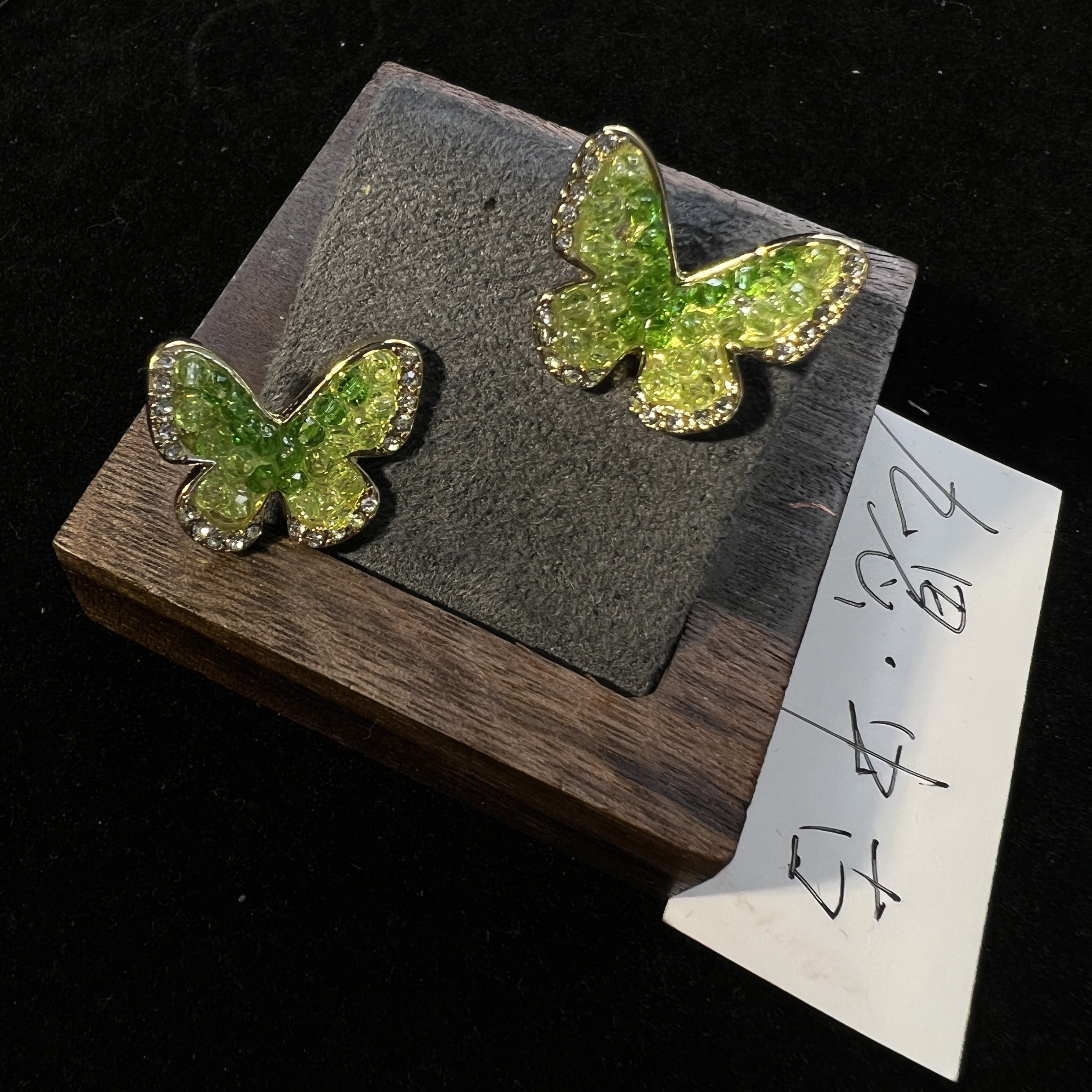 铜合金耳饰 铜合金耳饰 高级感渐变绿色水晶蝴蝶耳钉气质新款