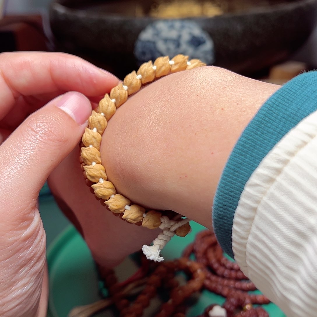 柏香籽/百香籽吊坠135.5