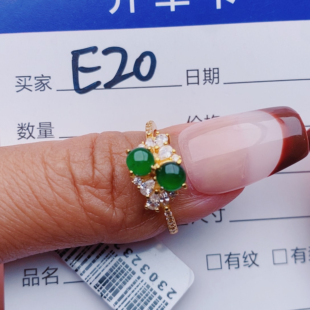 翡翠戒指银S925镶嵌戒指