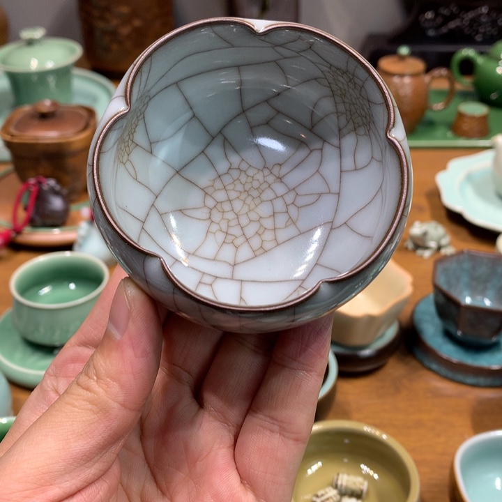 小***怡龙泉青瓷手工制作