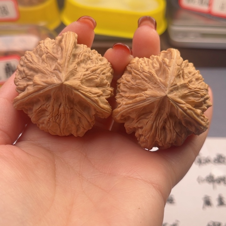 文玩核桃吊坠文玩核桃把件