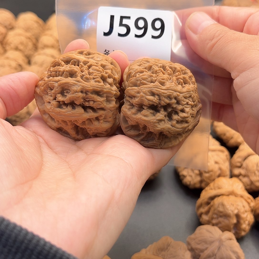 文玩核桃把件一*粗筋精品45肚45