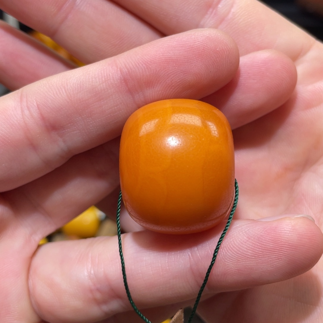 【闪购商品】未镶嵌蜜蜡裸石墩子