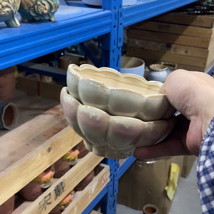 花盆单场满9.9发货13×6瑕疵