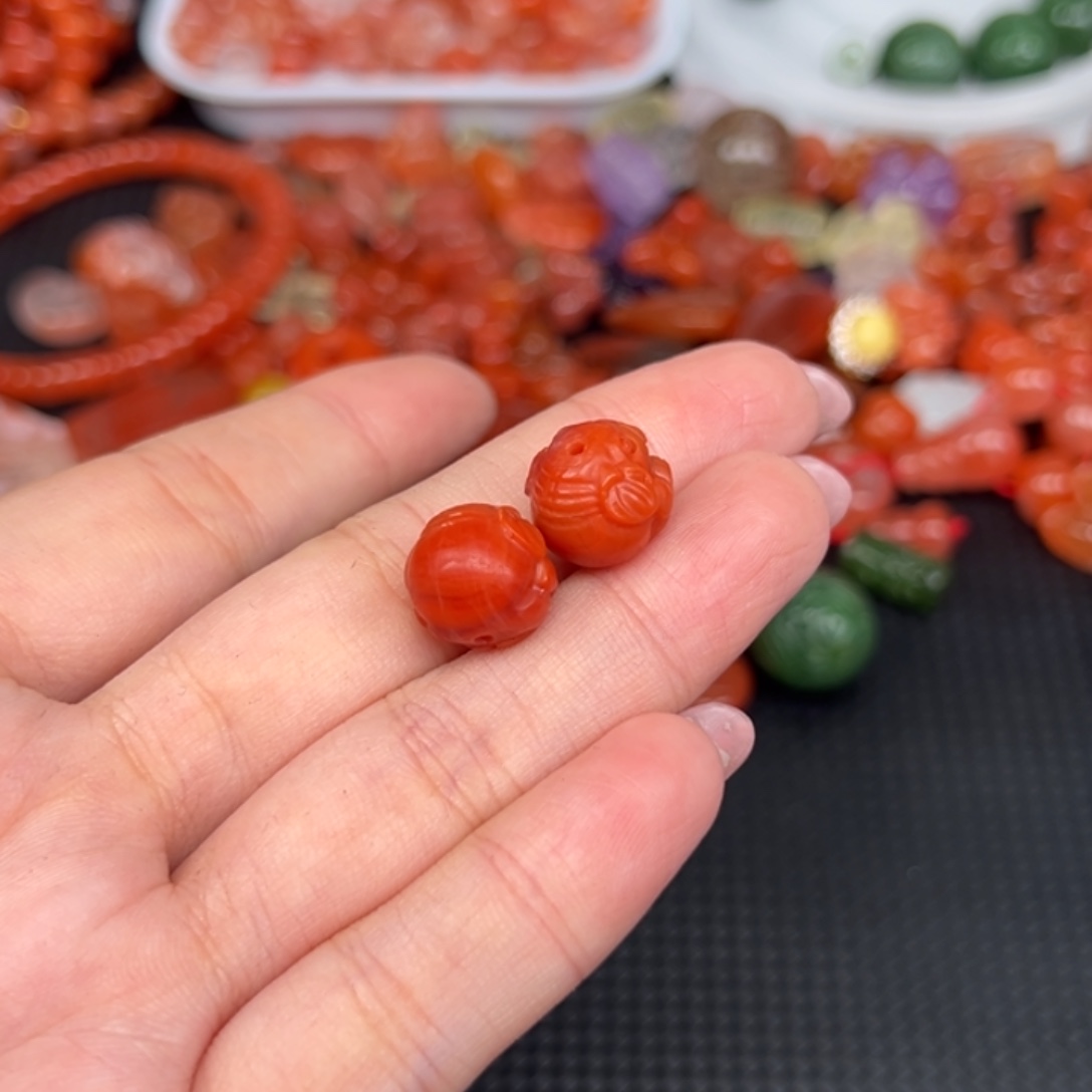 成***婆南红玛瑙未镶嵌吊坠(不含链)