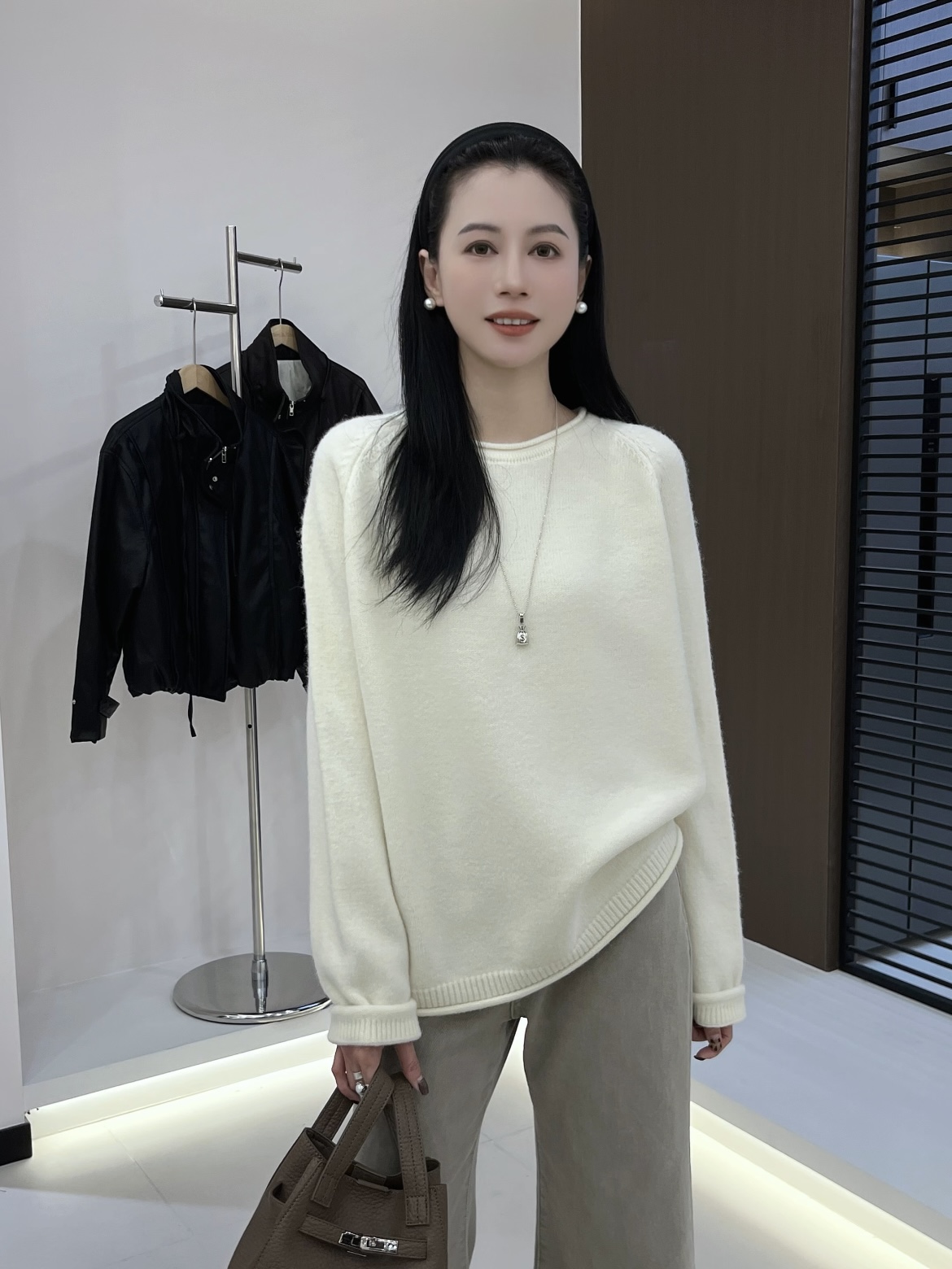 【Si&华严选】法式淑女风简约圆领毛衣慵懒风宽松减龄针织衫463-1