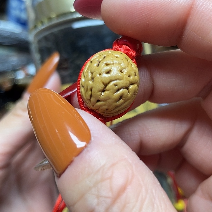 橄榄核吊坠小桃核，小桃核，转转链接……