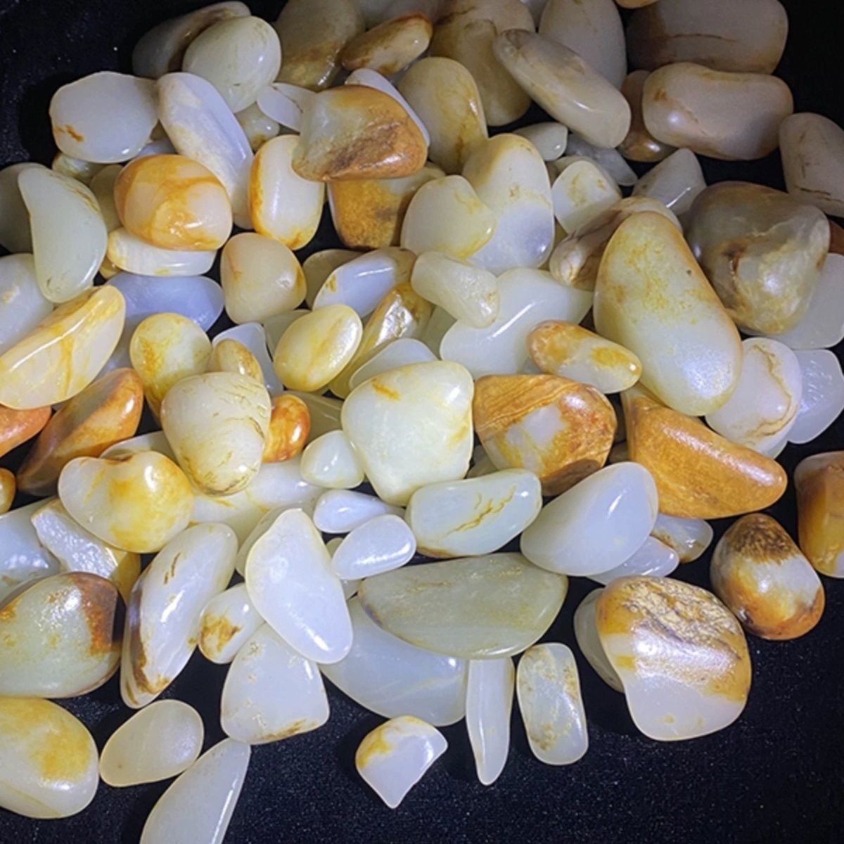 新疆和田籽石原石