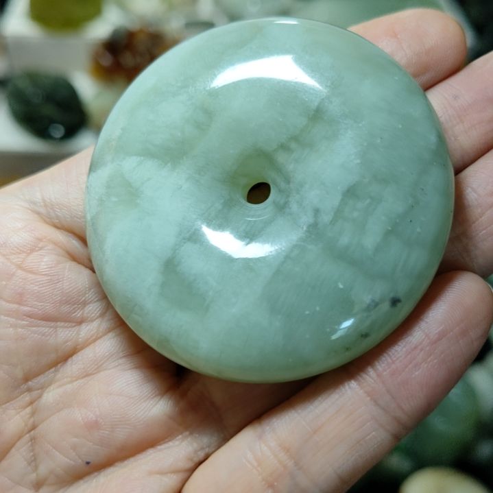 岫玉未镶嵌平安扣