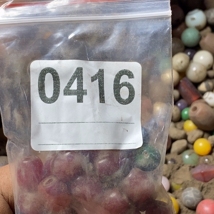 青***青和田玉（糖玉）未镶嵌手链