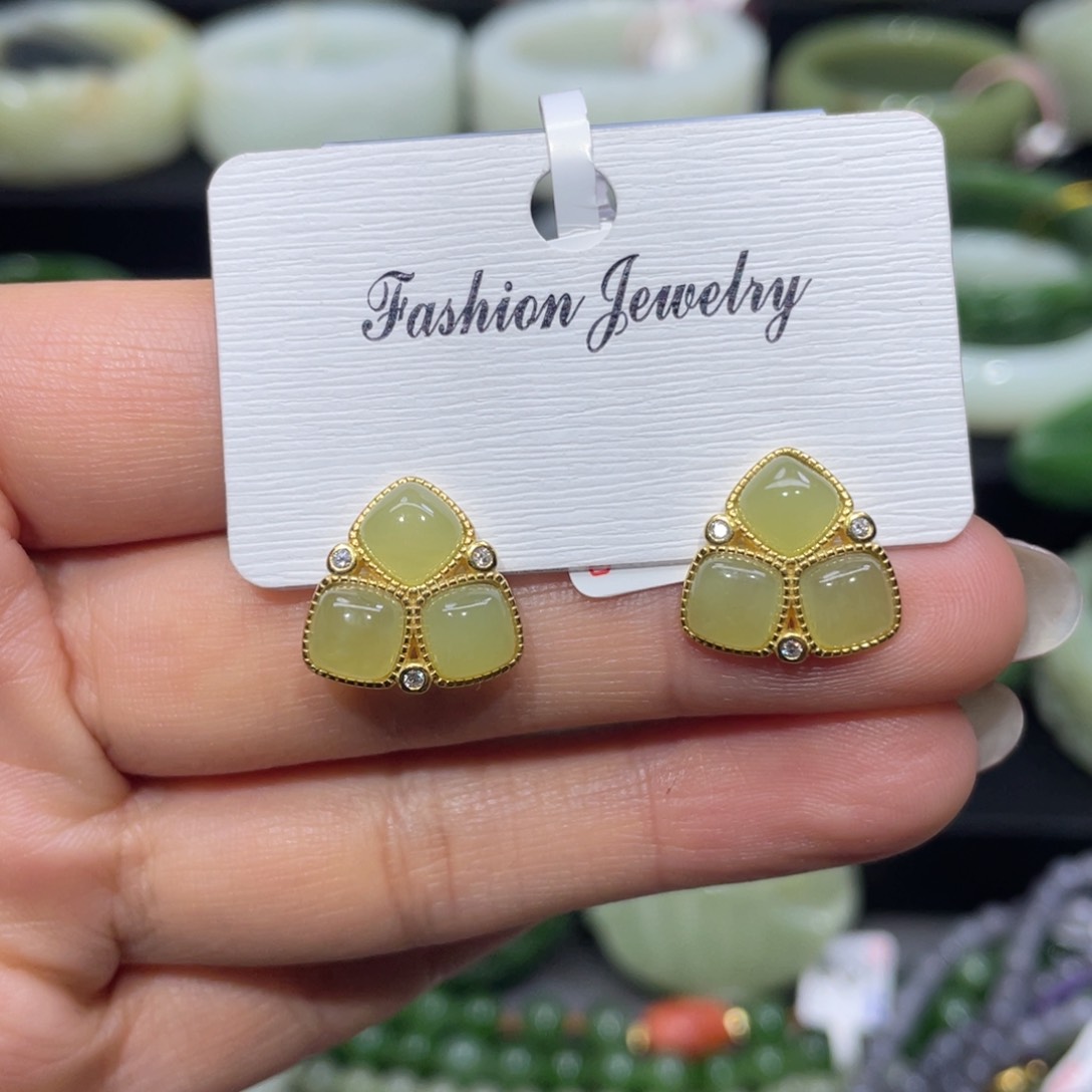 和田玉银S925镶嵌耳饰