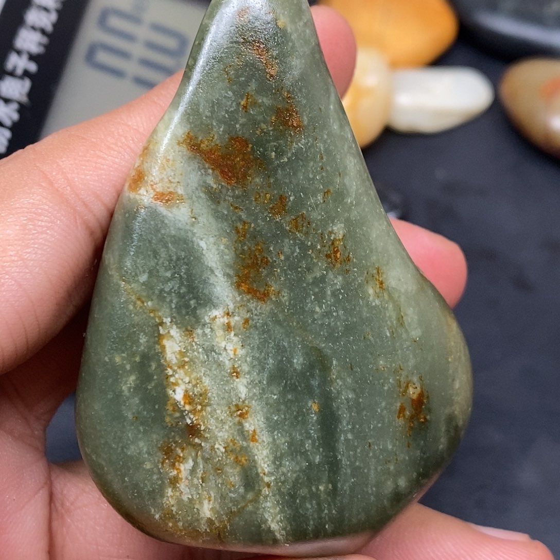 和田玉（糖玉）未镶嵌挂件