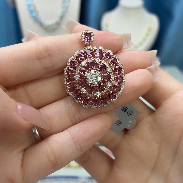 石榴石银S925镶嵌吊坠(不含链)