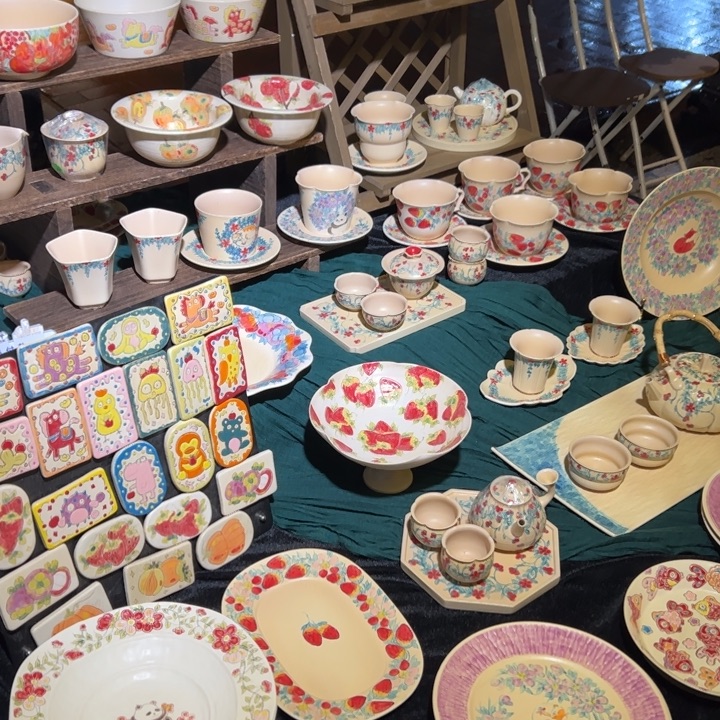 30。            陶瓷