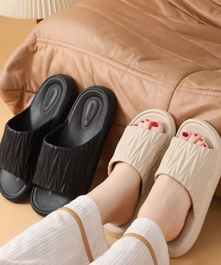 居家舒适男女拖鞋时尚